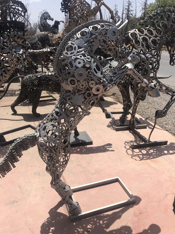 small standing metal scrap horse - Image 4