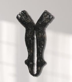 Modern legs Wall Sculpture - Stunning Art