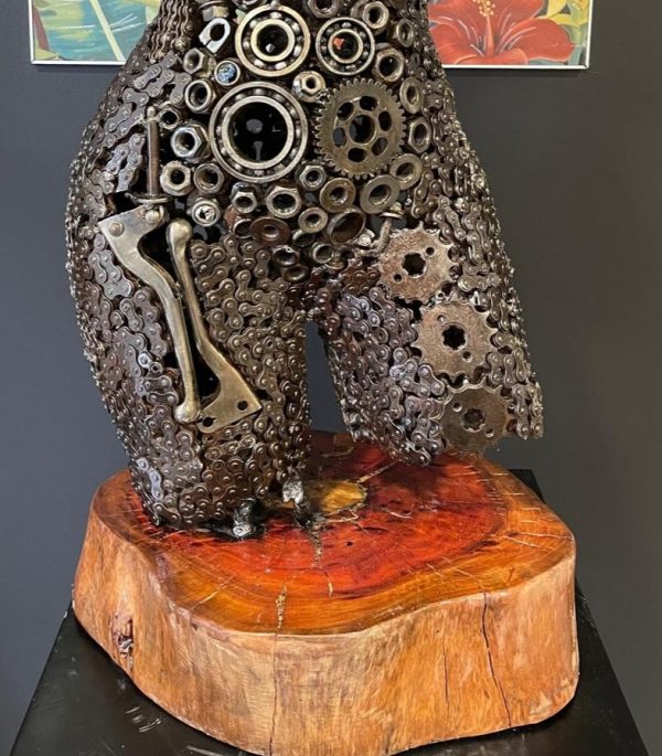 Handcrafted Scrap Bust Metal Art - Handmade Steel Art