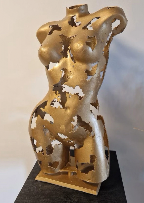 Welded Metal bust Statue - Metal Torso Sculpture - Handmade Steel Art