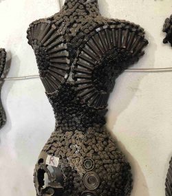 Welded Metal bust Statue - Metal Torso Sculpture - Handmade Steel Art