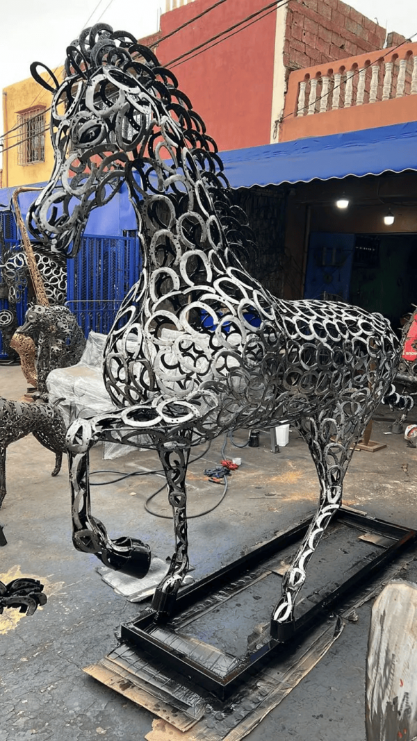 Recycled Metal horse Sculpture statue - Handmade Steel Art