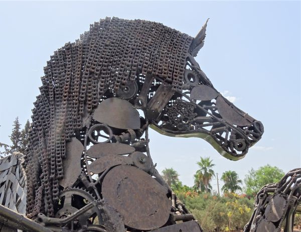 Scrap Metal Horse Sculpture Handmade Steel Art-standing Steel Animal Figurine