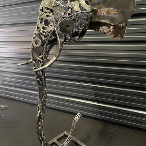 Elephant Head Sculpture – animal metal statues