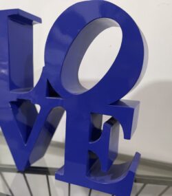 Blue -Love- Metal statue - Image 4