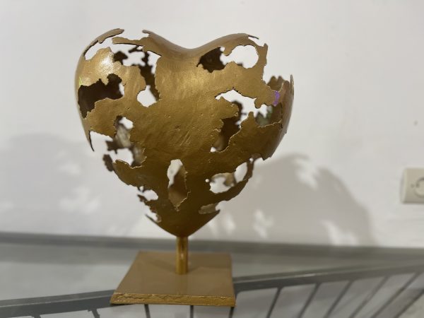 golden Modern Abstract Metal Heart Sculpture - Image 8