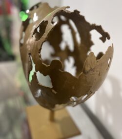 golden Modern Abstract Metal Heart Sculpture - Image 5