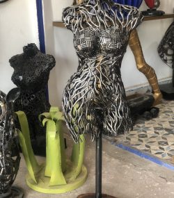 Bust Metal Wall Art: Handcrafted Sculpture - Image 6