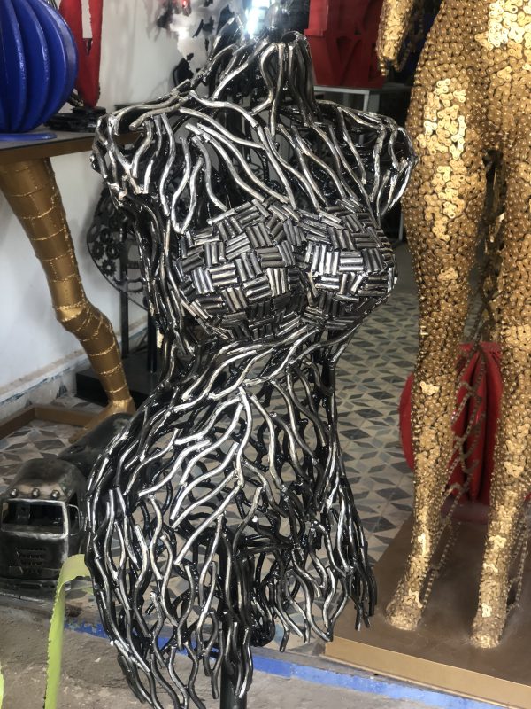 Bust Metal Wall Art: Handcrafted Sculpture - Image 7