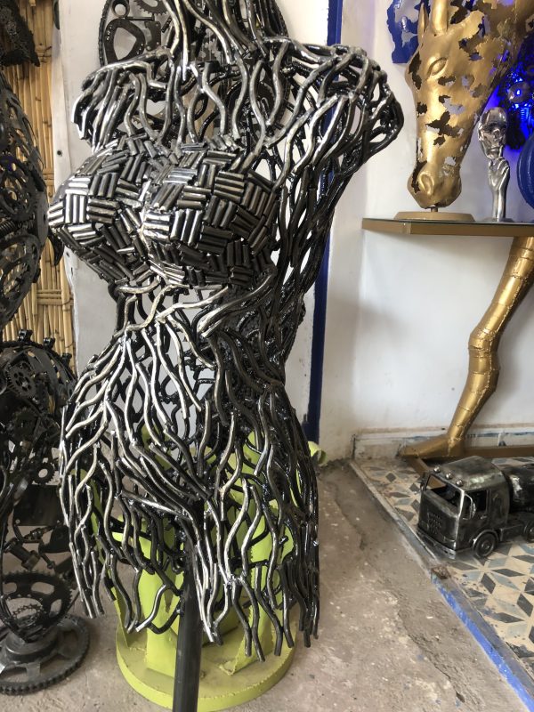 Bust Metal Wall Art: Handcrafted Sculpture - Image 8