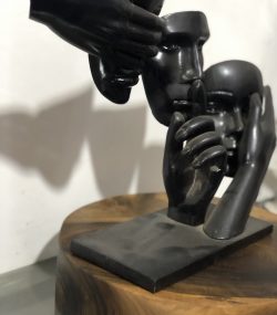 Face with Finger to Lips Statue | Silent Reflection - Image 4