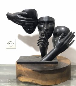 Face with Finger to Lips Statue | Silent Reflection