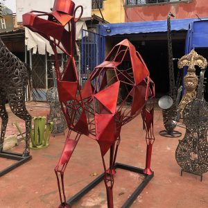 Large Red Metal Camel Sculpture – Modern Geometric Abstract Animal Art, Handmade Indoor & Outdoor Decor