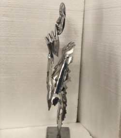 Aluminum Silent Expression Statue | Shiny brushed Reflection - Image 3