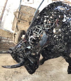 BLACK RECYCLED LAMBORGHINI BULL STATUE - Image 5